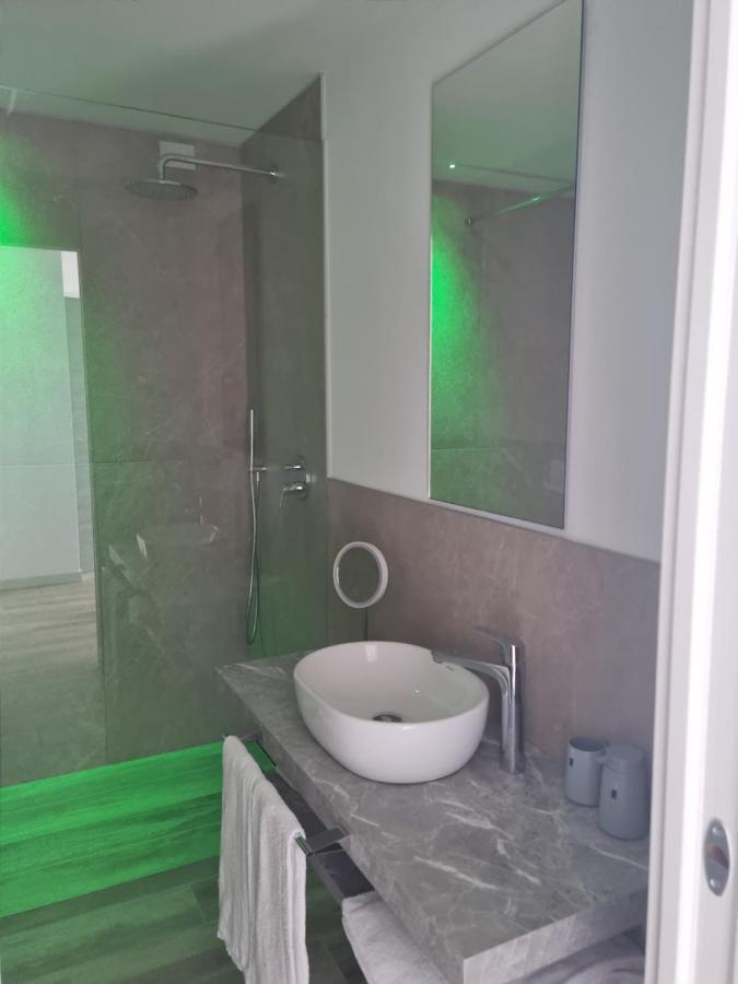 מאלצ'סינה Luxury Apartments Natura מראה חיצוני תמונה